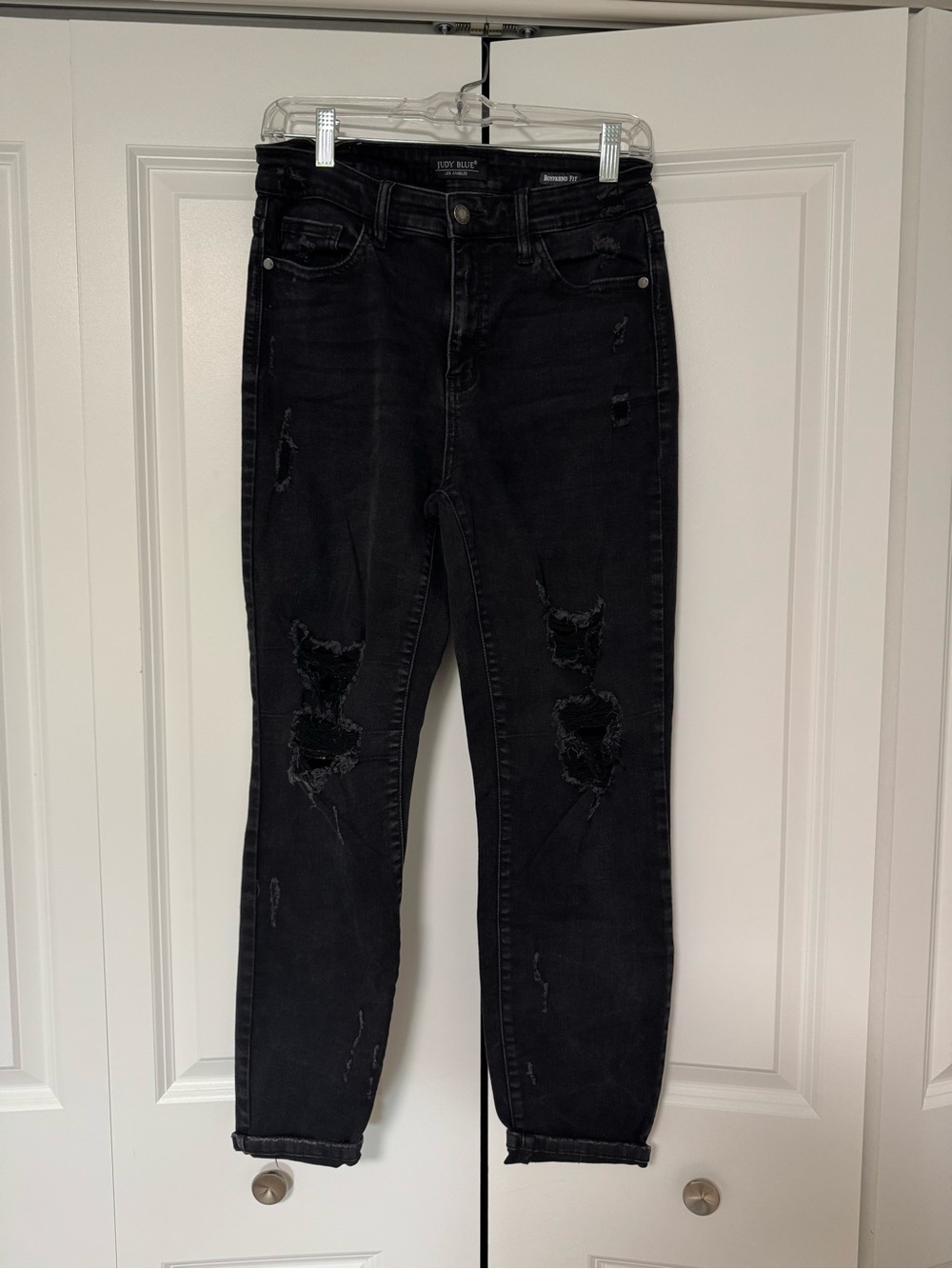 Judy Blue Distressed Black Women’s Jeans - High-Rise Boyfriend Fit size 7/28
